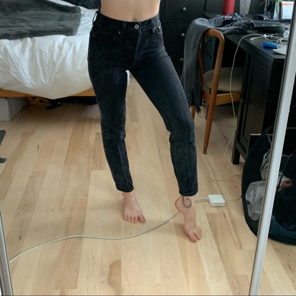 Levi’s black wedgie icon size 25